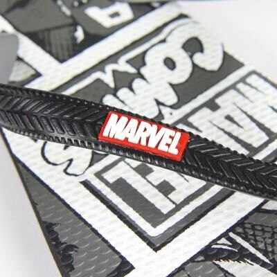 Marvel - Chanclas premium adulto 40